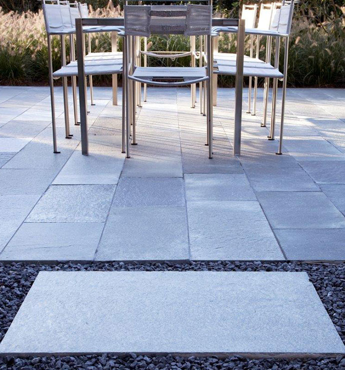 Terrassenplatte-Kiruna-Quarzit-natursteinwolf-11-1.jpg