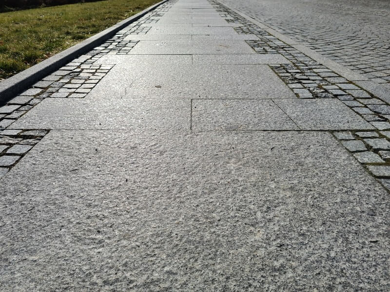 Granitplatten - aestivate Gehweg aus Granitplatten aestivate