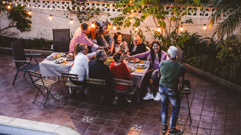 Party auf Terrasse aestivate