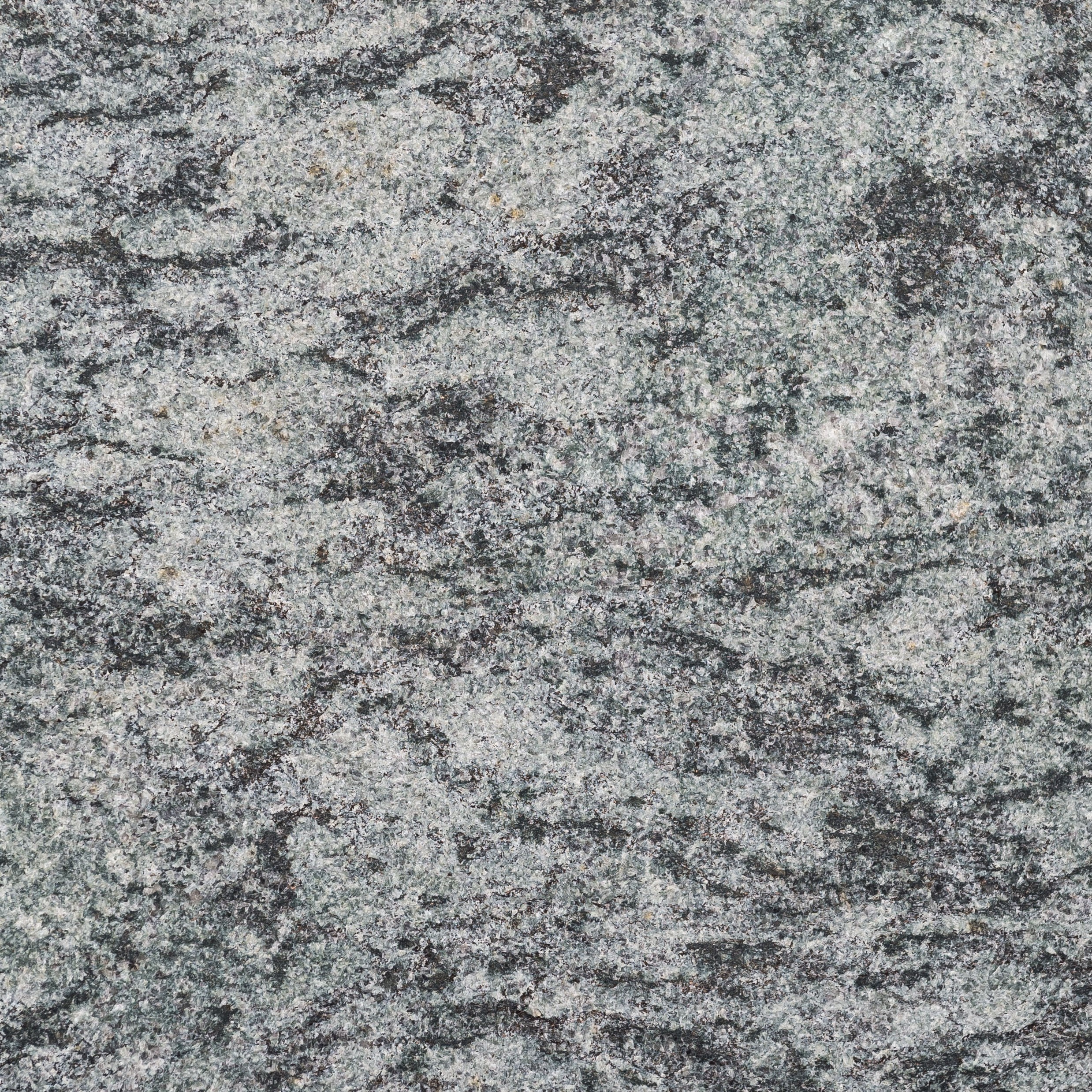 Granitplatte_Verde_Oliva_geflammt_und_gebürstet_6