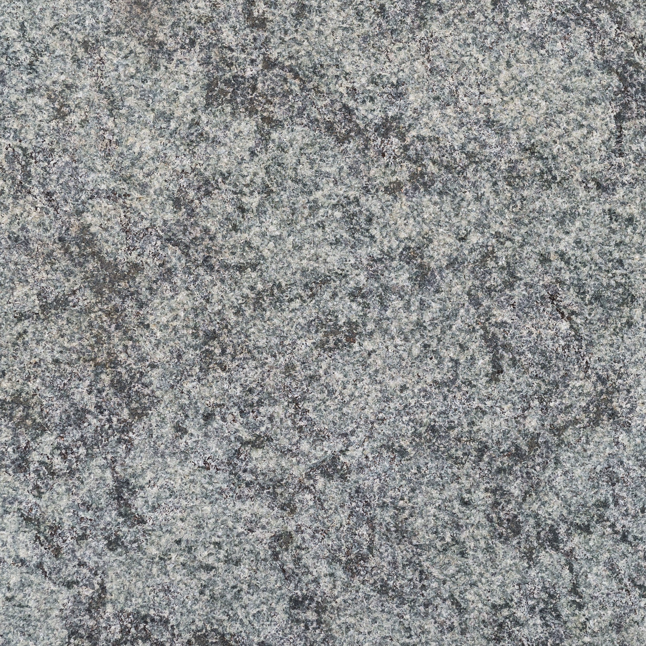 Granitplatte_Verde_Oliva_geflammt_und_gebürstet_7