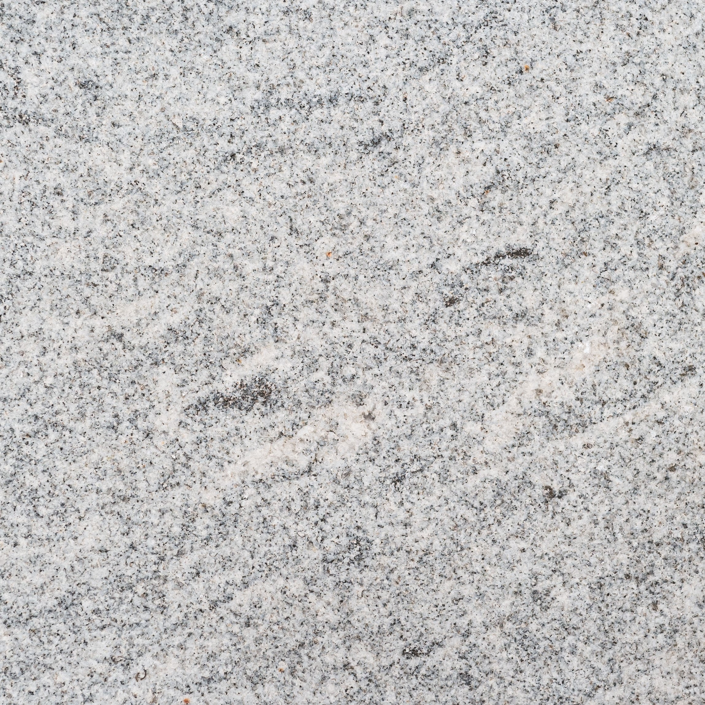 Granitplatte_Viscount_White_geflammmt_und_gebürstet_3